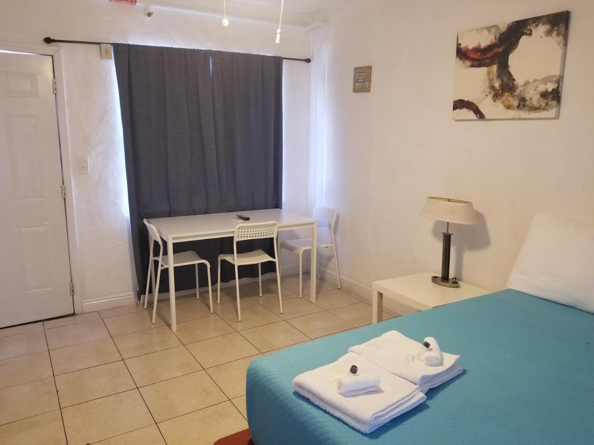 Stay Inn Дейния Бийч Екстериор снимка