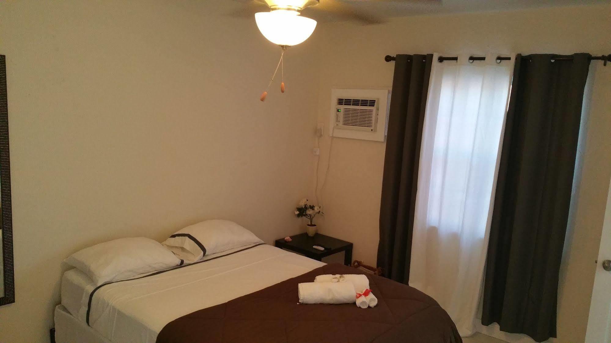 Stay Inn Дейния Бийч Екстериор снимка